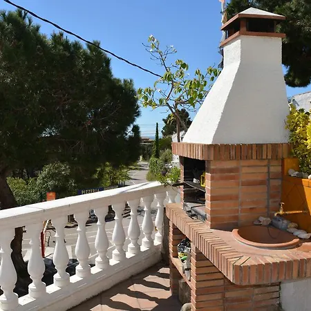 Dom wakacyjny Casa Estel Cgc *